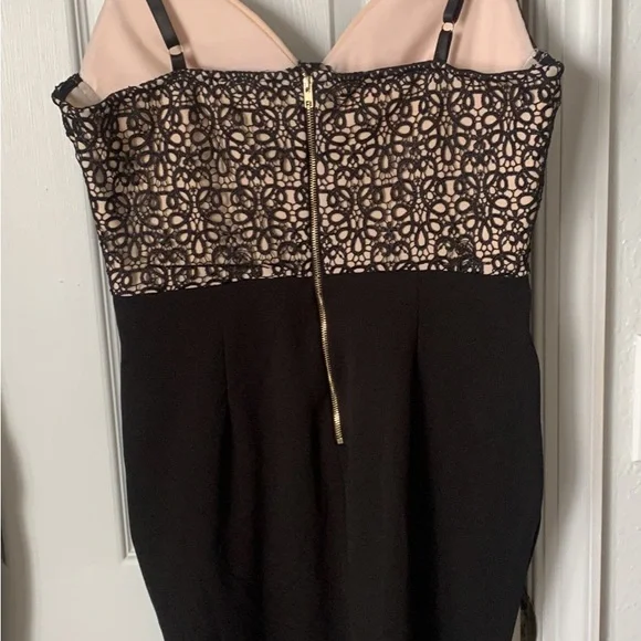 Emprada Dresses - Picture 5 of 5